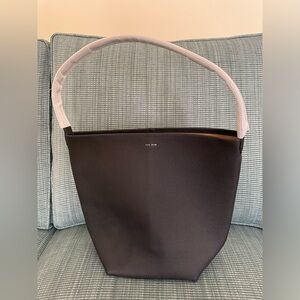Brand new The Row N/S Park tote medium *SEE DETAILS*
